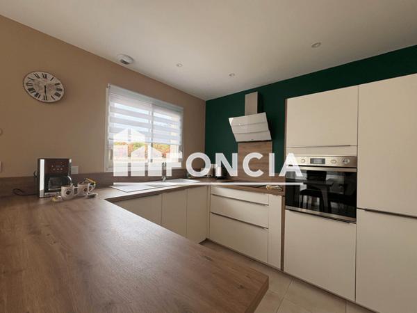 Location Maison 4 pièces 86.01 m² - Redessan 30129