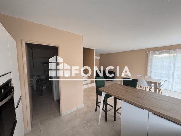 Location Maison 4 pièces 86.01 m² - Redessan 30129