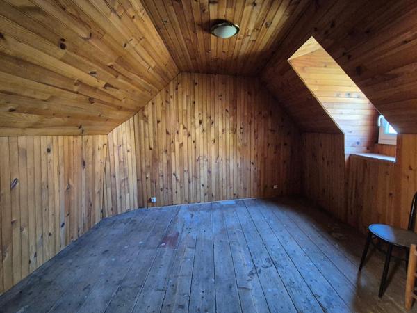 Maison 105m². 6 pièces sur un terrain de 395m².