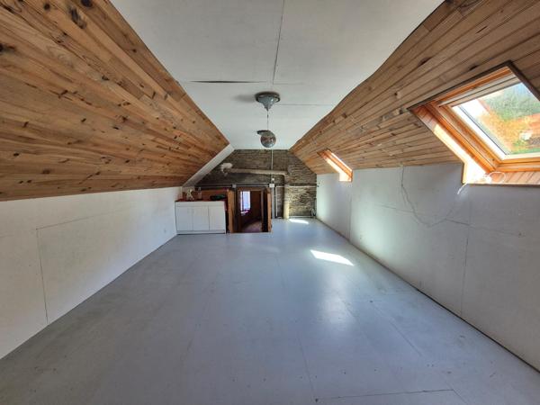 Maison 105m². 6 pièces sur un terrain de 395m².