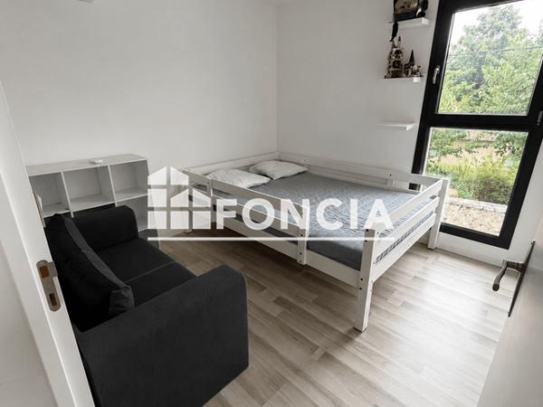 Location Maison 4 pièces 80 m² - 112 RUE DES ACACIAS Aigues Vives 30670