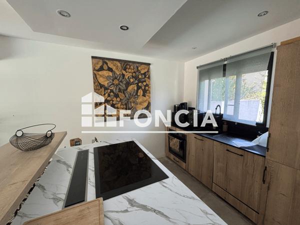 Location Maison 4 pièces 80 m² - 112 RUE DES ACACIAS Aigues Vives 30670