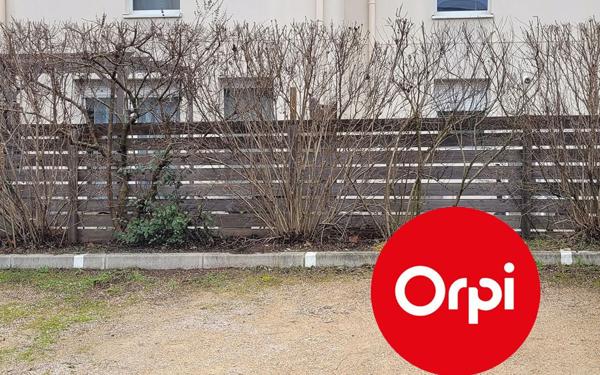 Stationnement à vendre    Saint-Priest