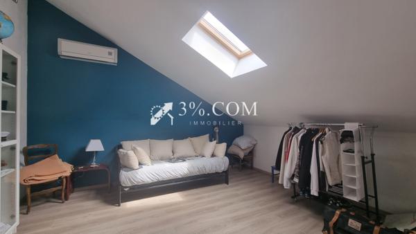 Maison 8 pièce(s) 4 chambre(s) 240 m²