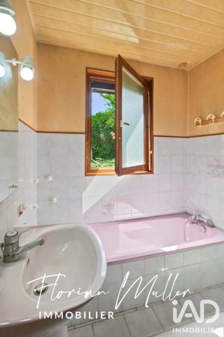 Maison à vendre 5 pièces 102 m² Sainte-Suzanne