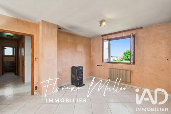 Maison à vendre 5 pièces 102 m² Sainte-Suzanne