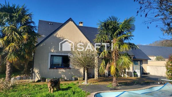 140m² au sol, 4 ch dont 1 suite au rdc. Studio 25m². Centre ville à pied