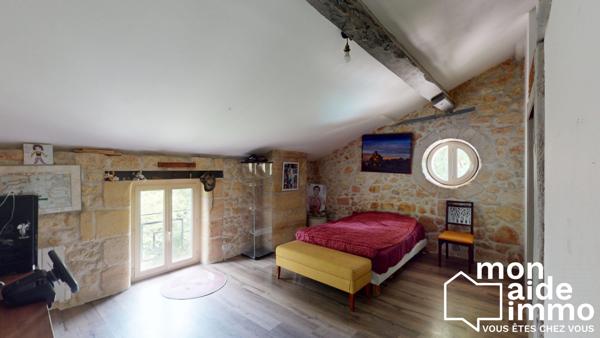 Ancienne bergerie de 160m² sur 5000m² de terrain