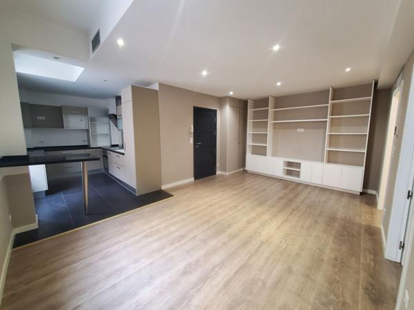 Appt T3 - 61.67m² Bordeaux GAMBETTA avec garage