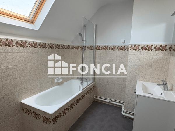 Location Appartement 4 pièces 120.25 m² - RESIDENCE LES TILLEULS Orleans 45000
