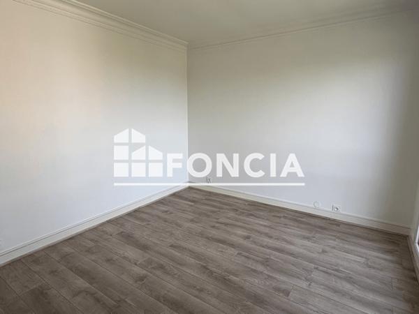 Location Appartement 4 pièces 120.25 m² - RESIDENCE LES TILLEULS Orleans 45000