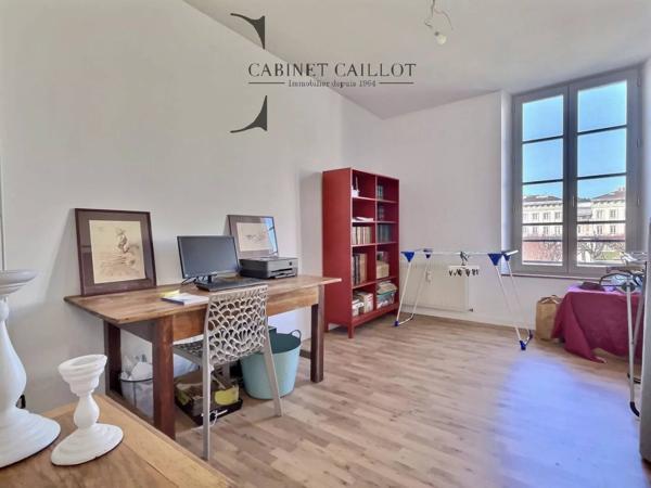 BEL APPARTEMENT duplex - SAINTES hyper-centre (réf.30641)