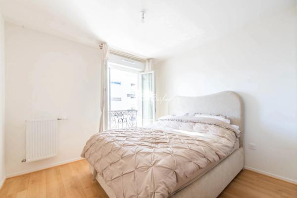 Appartement à vendre 3 pièces avec balcon et parking en sous-sol CHELLES (77)