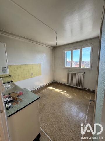 Appartement à vendre 2 pièces 47,79 m² Clermont-Ferrand