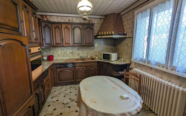 Maison à vendre    4 pièces •  Ingré