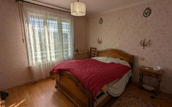 Maison à vendre    4 pièces •  Ingré