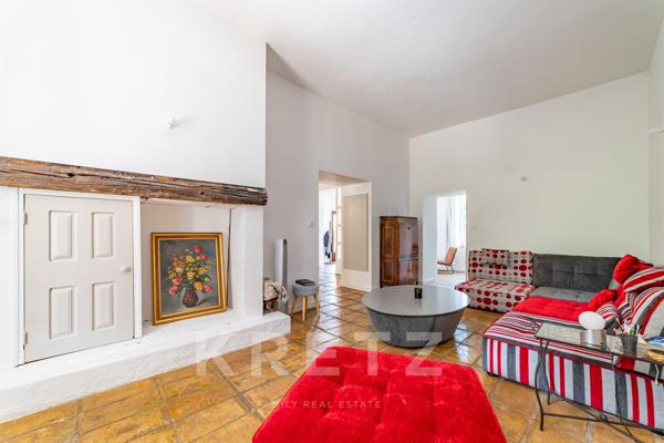 Propriété Provençale rénovée dans un écrin de verdure