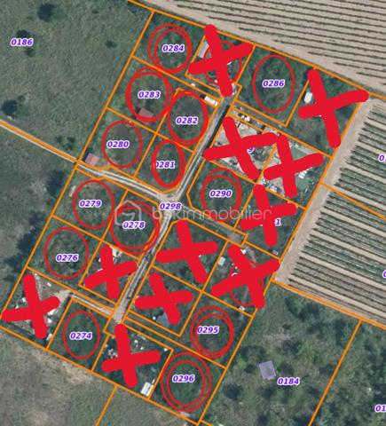 Terrain de loisirs de 7 366 m²