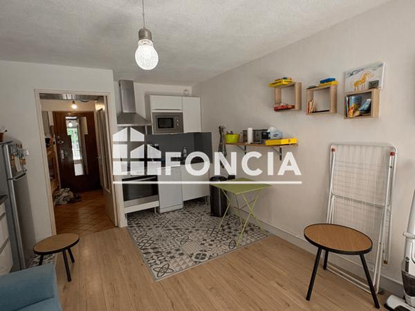 Location Studio meublé 24.2 m² - Saint-mandrier-sur-mer 83430