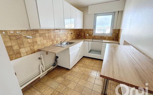 Appartement à vendre    4 pièces • 91,97 m2 Clamart