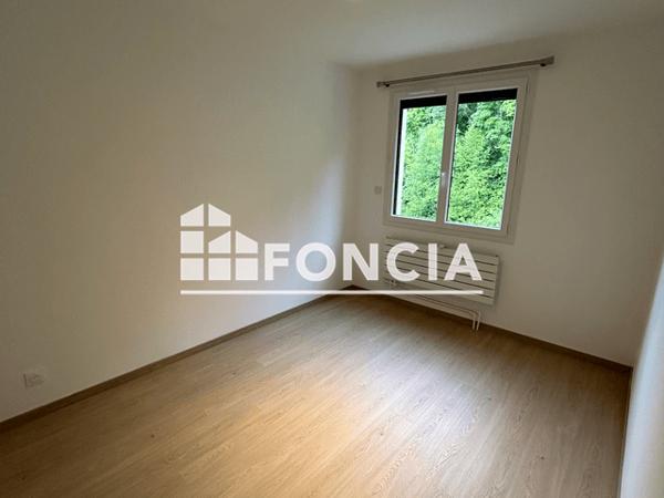 Location Appartement 4 pièces 79.47 m² - 1 ET 3, RUE DES CHARMETTES Gap 05000