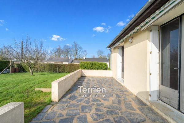 Maison proche du centre bourg avec son joli terrain La Pommeraye (49620)