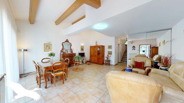 Maison à vendre |  Marseille 09 |  5 pièces | 122 m²