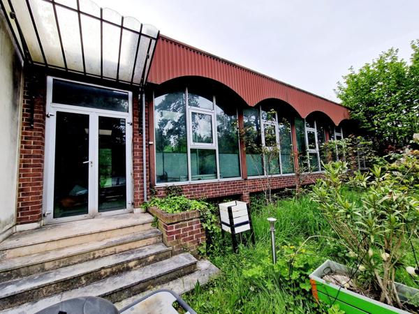 Maison 12 pièces - 320 m²