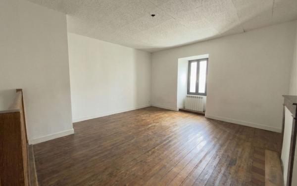 Maison à vendre    3 pièces • 59,60 m2 Poitiers