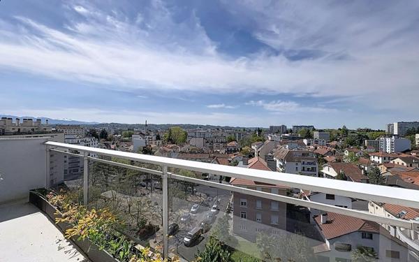 Appartement à vendre    4 pièces • 102 m2 Pau