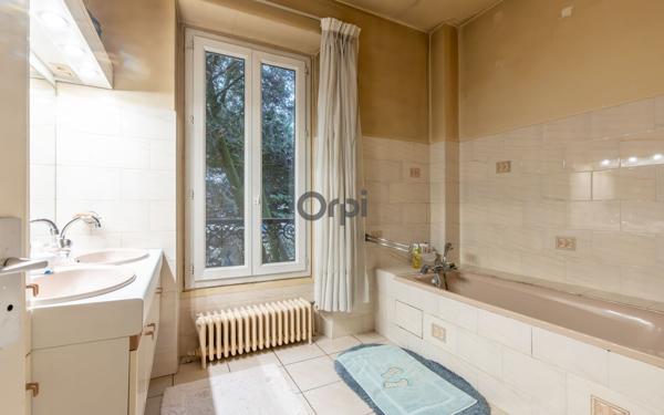 Maison à vendre    8 pièces • 235 m2 Ablon-sur-Seine