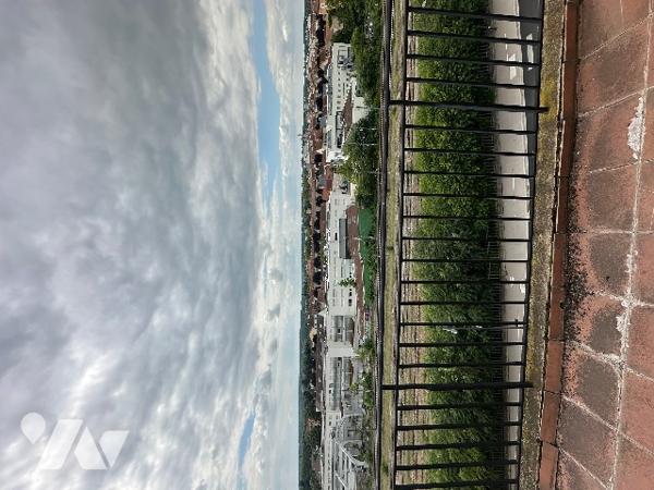 Appartement à VICHY, entre gare et Hôpital