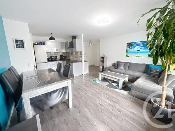 Appartement F4 à vendre  4 pièces - 74,84 m2 GONESSE - 95