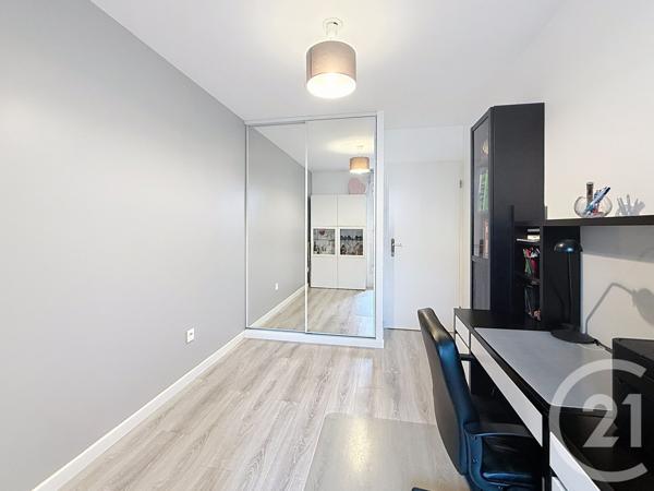 Appartement F4 à vendre  4 pièces - 74,84 m2 GONESSE - 95