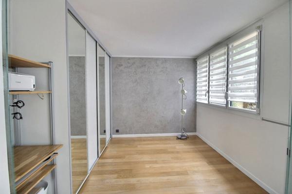 Appartement Massy 4 pièce(s) 79,02 m² ( 80,77 m² au sol) grande terrasse, et cellier privatif