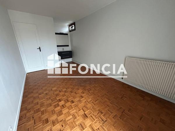 Location Appartement 5 pièces 101.5 m² - SQUARE MICHELET Albi 81000