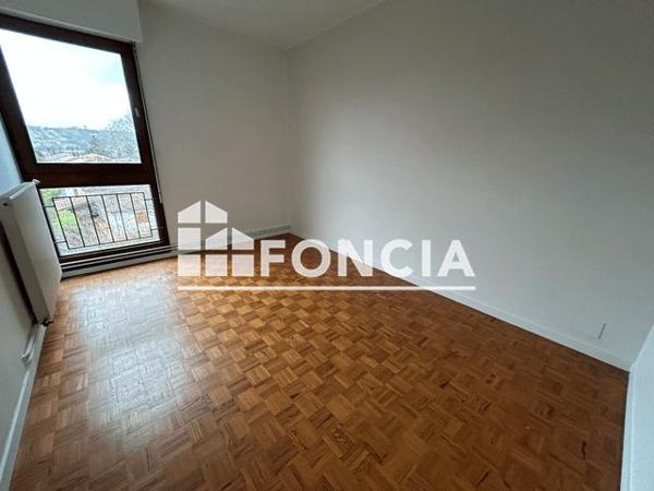 Location Appartement 5 pièces 101.5 m² - SQUARE MICHELET Albi 81000