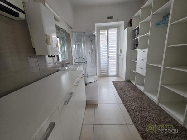 Appartement à AJACCIO (20000)
