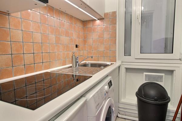 À louer : Appartement meublé T1 avec bureau à Paris 14