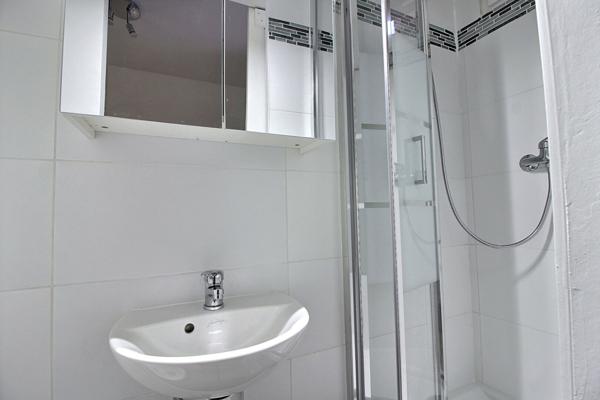 À louer : Appartement meublé T1 avec bureau à Paris 14