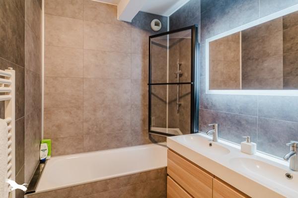 Appartement à vendre |                                       Lyon 03 |                                        4 pièces  |  93 m²