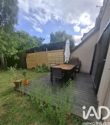 Maison à vendre 5 pièces 86 m² Jouy-le-Moutier