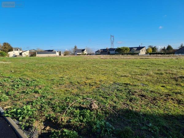 Terrain à Batir à vendre à Le Coudray-Macouard dans le Maine-et-Loire (49260), ref : 49076-283