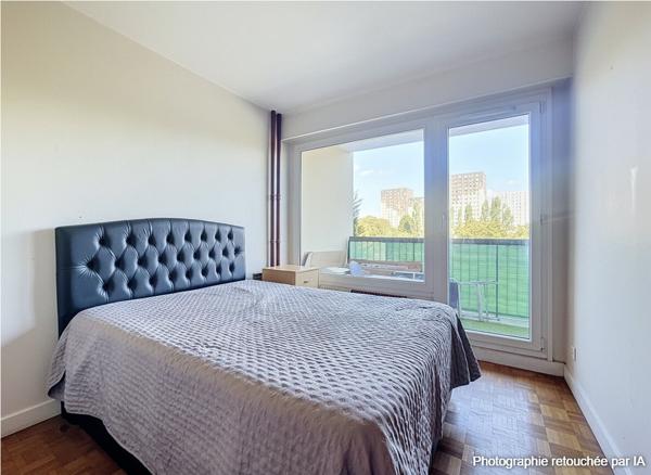 Appartement 3 pièces de 62 m² avec terrasses et box  Antony, quartier Pajeaud