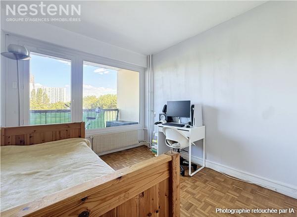 Appartement 3 pièces de 62 m² avec terrasses et box  Antony, quartier Pajeaud