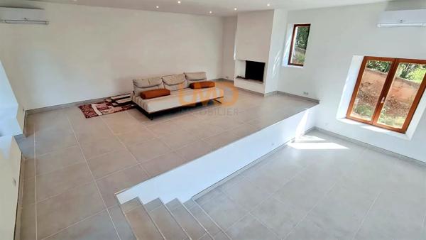 vue dégagée - exposition sud - proche des commodités - climatisation