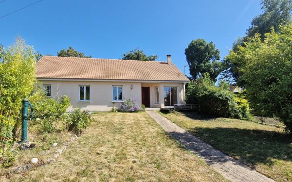 Maison à vendre    4 pièces •  Boucé