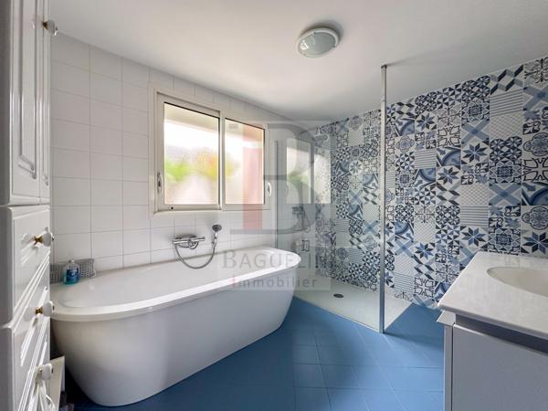 Plein centre ville, Maison 5ch avec piscine