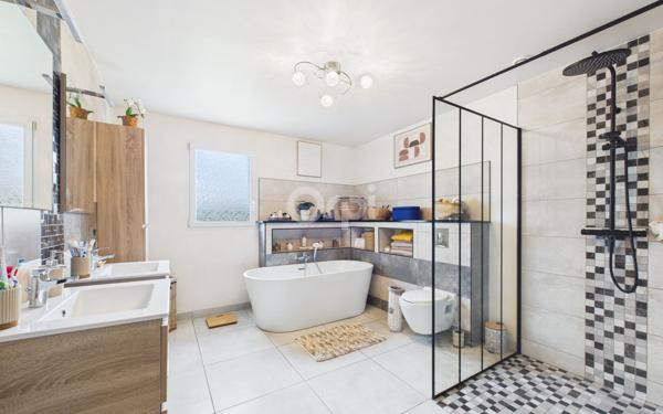 Maison à vendre    4 pièces •  Colombier