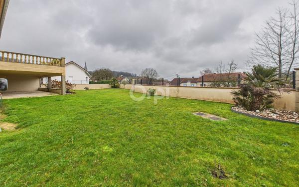 Maison à vendre    4 pièces •  Colombier